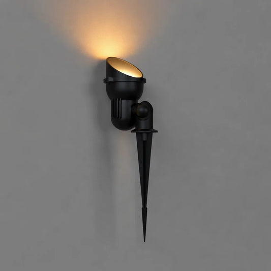 Kazıklı çim aydınlatma.